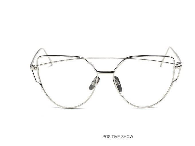 Saya Girls Sunglasses Glasses Women $44.26 Dana Fashion Color: Black Women's shoes Product information: Lens material: resin Frame Material: Plate Glasses structure: full frame Style: individual Color: gold frame, black, brown Packing list: Glasses*1