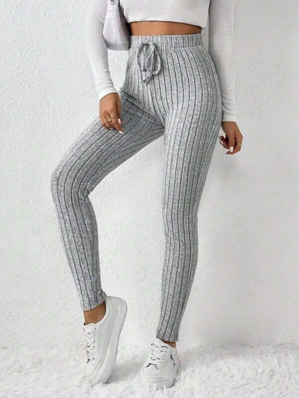 Seamless Yoga Pants Hip-lifting Breathable $48.59 Dana Fashion Color: Gray Size: L Women's clothing Product information: Color: Gray Size: S,M,L,XL Fabric name: 210g 12*4 sunken stripe sanding Applicable scenarios: running sports, fitness equipment, fitne