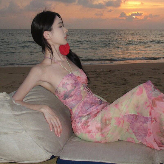 Seaside Holiday Dress Backless Halter Floral $65.50 Dana Fashion Color: Picture Color Size: L Women's clothing Product information: Pattern: Flowers Skirt type: flounced skirt Color: Picture color Waist type: high waist Size: S,M,L Style type: private clo