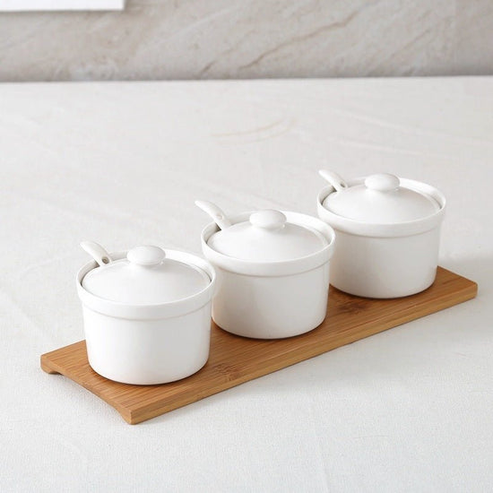 Seasoning Jar Seasoning Bottle Salt Monosodium Glutamate Seasoning Box Set Household $37.90 Dana Fashion Color: Like a shadow Dana's Kitchen Product information: Whether to import: No Material: Ceramic Types of seasonings that can be loaded: viscous seaso