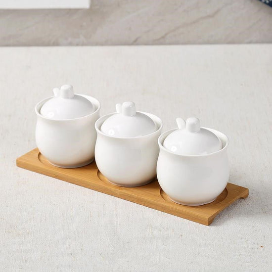 Seasoning Jar Seasoning Bottle Salt Monosodium Glutamate Seasoning Box Set Household $37.90 Dana Fashion Color: Drum shape Dana's Kitchen Product information: Whether to import: No Material: Ceramic Types of seasonings that can be loaded: viscous seasonin