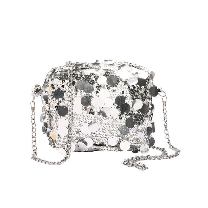 Sequin Women Large Capacity Chain One-shoulder Crossbody Bag $20.72 Dana Fashion Color: Black Women's Bags Product information: Lining texture: Polyester Color: silver, black, purple Hardness: medium and soft Material: Nylon Suitcase shape: Horizontal Squ