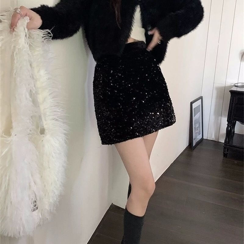 Sequined High-end Skirt Design $24.50 Dana Fashion Color: Black Size: L Women's clothing Product information: Fabric name: gold velvet Skirt type: hip skirt Color: Black (Black background black paillette) Main fabric composition: Polyester (polyester fibe