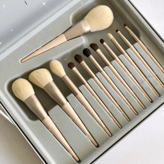 Set Of 12 Makeup Brushes $24.99 Dana Fashion Color: Morandi makeup Product information: Product Category: Makeup Brush Number of brushes: 12 Brush material: horsehair/wool Brush type: PU Brush handle material: wooden handle Brush handle specifications: lo
