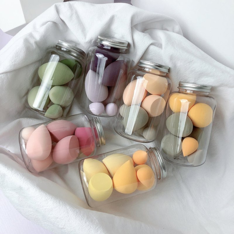 Set of 7 Beauty and Eggs $29.00 Dana Fashion Color: Green makeup Features: 1. Wet and dry, the volume becomes larger after soaking in water, which can reduce the situation of edible powder. 2. There are obvious pores on the surface of the imported sponge,