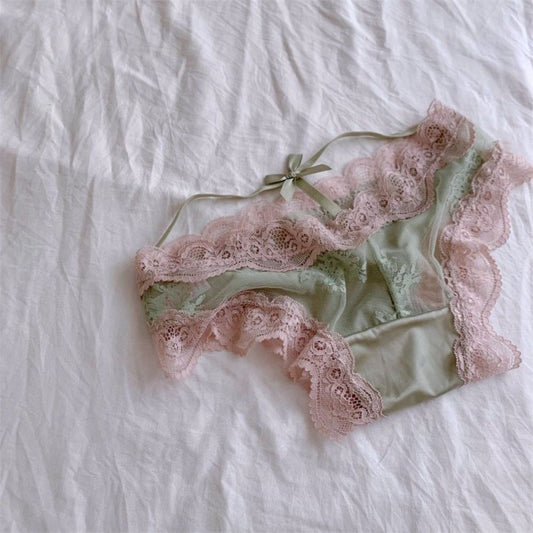 Sexy Lace Underwear Women Girl Student Underwear Pure Cotton Crotch Briefs $14.40 Dana Fashion Color: Black Size: Average Size Women's clothing Product information: Pattern: solid color Weaving: knitting Fabric name: lace Color: black, white, green, pink