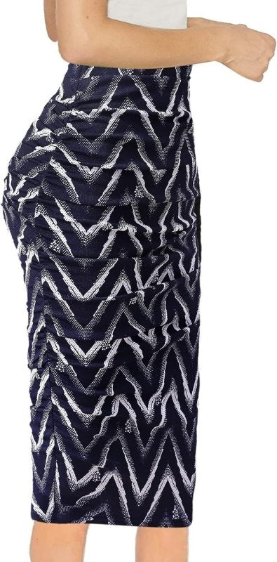 Sexy Leopard Print Style High Waist Sheath Skirt $25.99 Dana Fashion Color: Blue And White V Shape Size: L Women's clothing Product information: Pattern: geometric pattern Fabric name: milk Silk Skirt type: hip skirt Color: yellow leopard print, black and