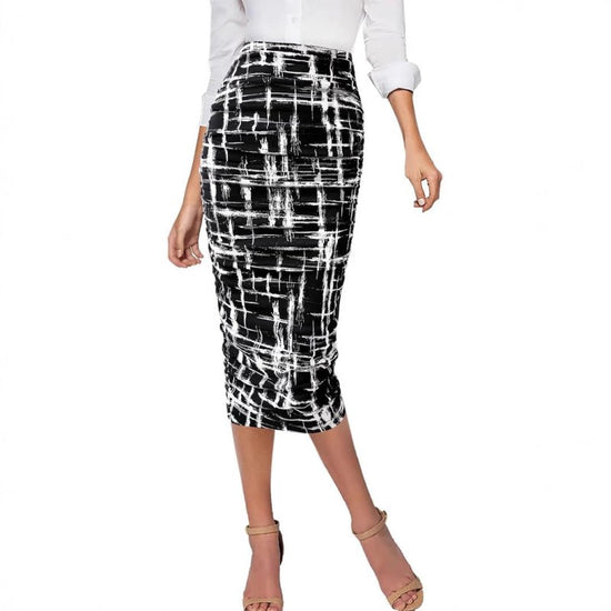 Sexy Leopard Print Style High Waist Sheath Skirt $25.99 Dana Fashion Color: Black And White Geometry Size: L Women's clothing Product information: Pattern: geometric pattern Fabric name: milk Silk Skirt type: hip skirt Color: yellow leopard print, black a