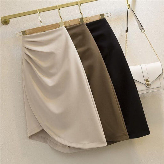 Sexy Pleated High Waist Look Taller Slimming Sheath Skirt $33.50 Dana Fashion Color: Apricot Size: 2XL Women's clothing Product information: Skirt type: hip skirt Color: white, black, khaki, apricot Main fabric composition: Polyester (polyester fiber) Siz