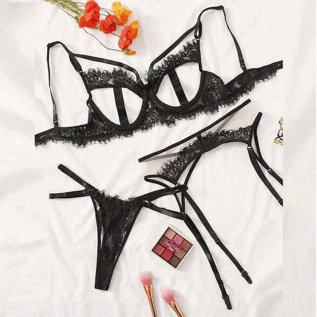 Sexy underwear Pajama suit women bra white $65.50 Dana Fashion Color: Black Size: L Women's clothing Brand: other / other Main material: Cotton Size: S M L XL Applicable gender: Female Color classification: Black Style No.: s52107 1. Asian sizes are 1 to