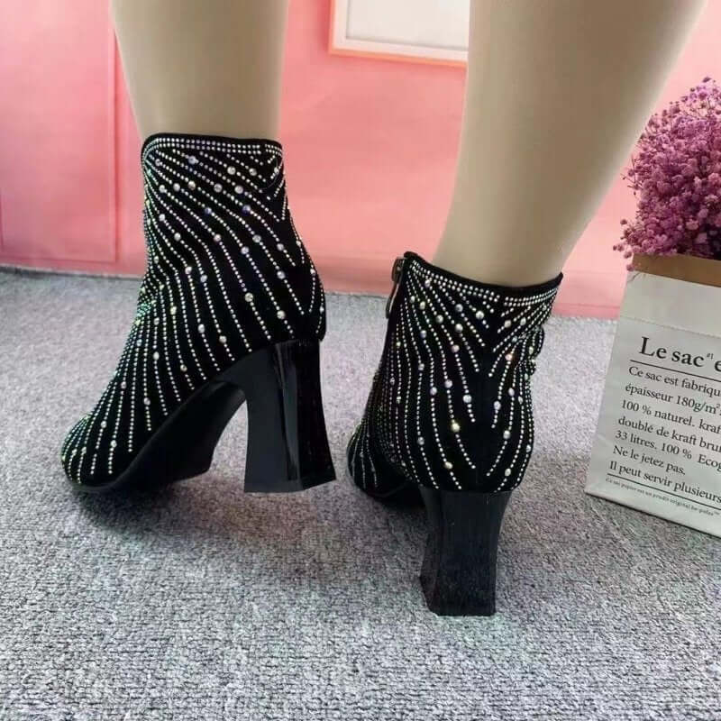 Short Boots Autumn And Winter New Plus Velvet Pointed $41.50 Dana Fashion Color: Black Size: 35 Women's shoes Product information: Pattern: solid color Lining material: artificial plush Color: Black Heel height: flat heel Socks length: Middle calf Heel sh
