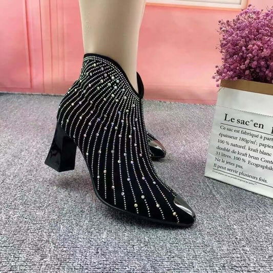 Short Boots Autumn And Winter New Plus Velvet Pointed $41.50 Dana Fashion Color: Black Size: 35 Women's shoes Product information: Pattern: solid color Lining material: artificial plush Color: Black Heel height: flat heel Socks length: Middle calf Heel sh