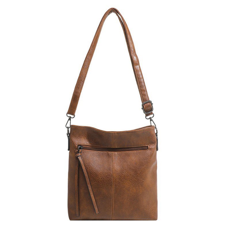 Simple And High-end Textured Artificial Leather Retro Men's And Women's Handbags Fashion $60.76 Dana Fashion Color: Brown Women's Bags Product information: Lining texture: polyester cotton Color: Brown Material: PU Packing list: Bag x1 Product Image: