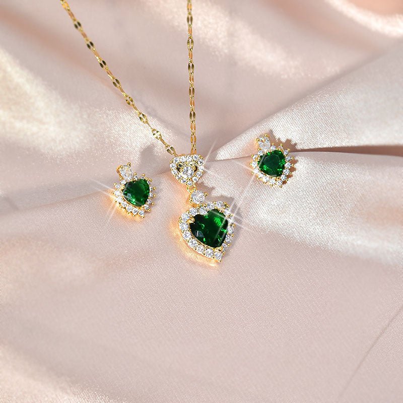 Simple Elegant Necklace Beccarite Inlaid Titanium Steel Clavicle Chain $19.00 Dana Fashion Color: Ear Studs Women's Accessories Product information: Treatment Process: Diamond Color: heart-shaped stud earrings green zirconium s1, heart-shaped necklace gre