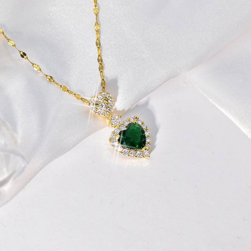 Simple Elegant Necklace Beccarite Inlaid Titanium Steel Clavicle Chain $19.00 Dana Fashion Color: Necklace Women's Accessories Product information: Treatment Process: Diamond Color: heart-shaped stud earrings green zirconium s1, heart-shaped necklace gree