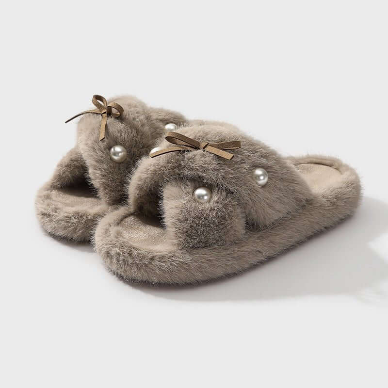 Simple Fashion Fur Hyoma Warm Non-slip Cotton Slippers $54.50 Dana Fashion Color: Khaki Size: 36or37 Women's shoes Product information: Color: Cloud White, obsidian black, khaki Heel shape: flat heel Size: 36/37 (35/36 feet recommended),38/39 (37/38 feet