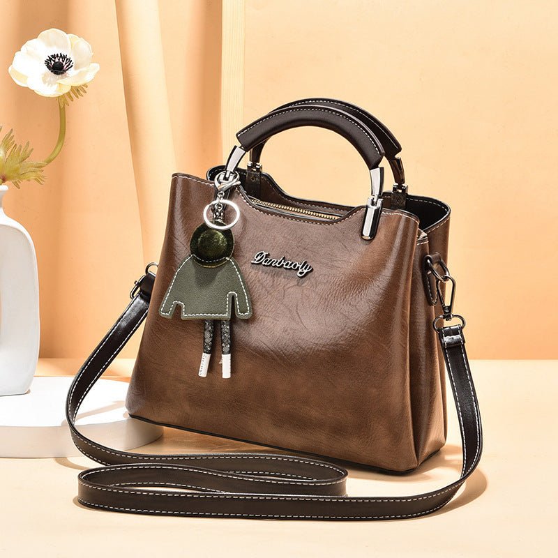 Simple Retro Small Handbag Women $52.73 Dana Fashion Color: Brown Coffee Color Women's Bags Product information: Lining texture: polyester cotton Applicable scenario: Daily matching Color: wine red, green, black, light blue, khaki, Brown Outer bag type: s