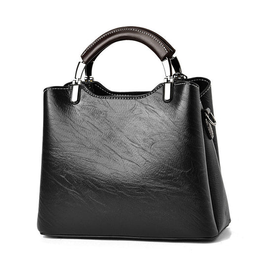 Simple Retro Small Handbag Women $52.73 Dana Fashion Color: Black Women's Bags Product information: Lining texture: polyester cotton Applicable scenario: Daily matching Color: wine red, green, black, light blue, khaki, Brown Outer bag type: slit pocket Ha