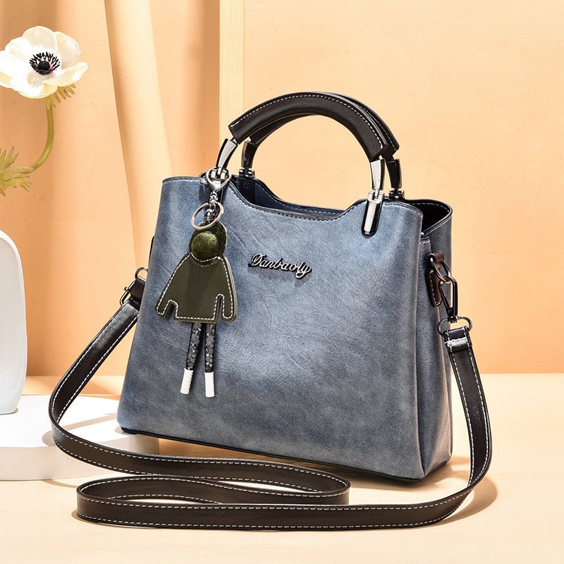 Simple Retro Small Handbag Women $52.73 Dana Fashion Color: Light Blue Women's Bags Product information: Lining texture: polyester cotton Applicable scenario: Daily matching Color: wine red, green, black, light blue, khaki, Brown Outer bag type: slit pock