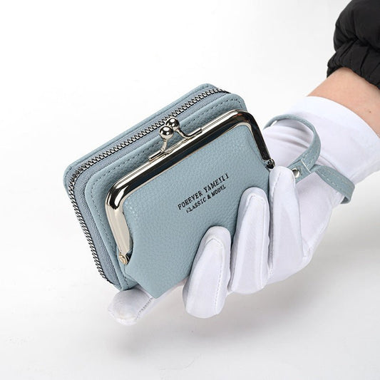 Simple Wallet Women's Short Thin Small Student Wallet $18.94 Dana Fashion Color: Apricot Women's Bags Product information: Pattern: solid color Lining texture: pu Applicable scenarios: Daily matching Color: black, pink, green, red, yellow, blue, gray, apr