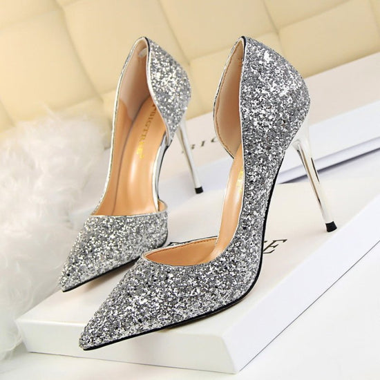 Skinny Women's Shoes Stiletto Heel Shallow Mouth Pointed Side Hollow-out Sequin $44.17 Dana Fashion Color: Silver Size: 34 Women's shoes Product information: Pattern: solid color Lining material: imitation leather Color: white, red, black, blue, gold, sil