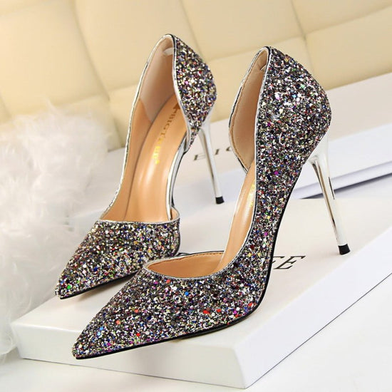 Skinny Women's Shoes Stiletto Heel Shallow Mouth Pointed Side Hollow-out Sequin $44.17 Dana Fashion Color: Color Size: 34 Women's shoes Product information: Pattern: solid color Lining material: imitation leather Color: white, red, black, blue, gold, silv