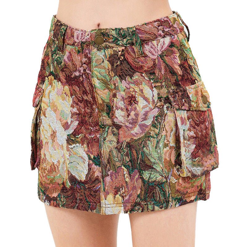 Skirt Retro Jacquard Design Sense Niche $56.50 Dana Fashion Color: Red Size: L Women's clothing Product information: Fabric name: Jacquard Color: red Main fabric composition: Polyester Size: S,M,L Skirt length: short skirt Popular elements: 3D/stereo patt