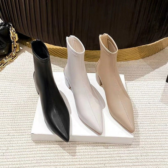 Slimming Chunky Heel All-matching Martin Female Boots $43.96 Dana Fashion Color: Apricot Size: 35 Women's shoes Product information: Color: Black with velvet lining, beige, fleece lining, white with fleece lining Heel height: mid heel (3-5CM) Sock length: