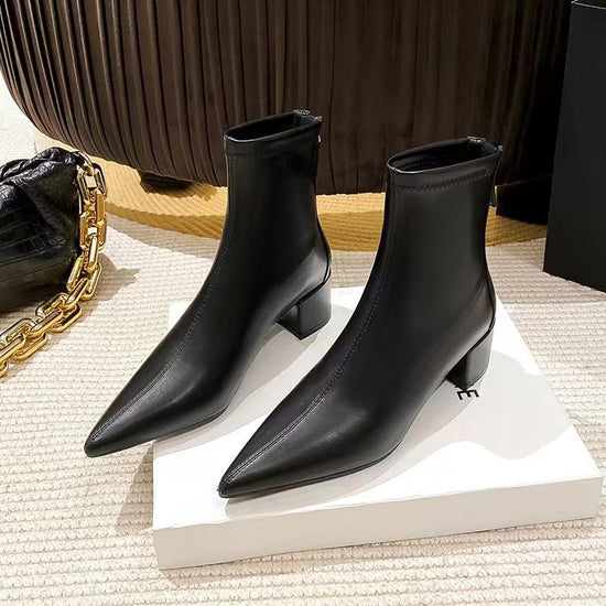 Slimming Chunky Heel All-matching Martin Female Boots $43.96 Dana Fashion Color: Apricot Size: 35 Women's shoes Product information: Color: Black with velvet lining, beige, fleece lining, white with fleece lining Heel height: mid heel (3-5CM) Sock length: