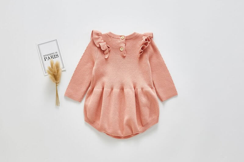 Small flying sleeve knitted baby one piece clothes $25.90 Dana Fashion Color: Pink Size: 100cm Baby Clothing Main fabric composition: Cotton Main fabric content: 100% Safety level: a Closed style: Pullover 1. Asian sizes are 1 to 2 sizes smaller than Euro