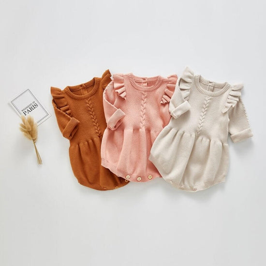 Small flying sleeve knitted baby one piece clothes $25.90 Dana Fashion Color: Apricot Color Size: 100cm Baby Clothing Main fabric composition: Cotton Main fabric content: 100% Safety level: a Closed style: Pullover 1. Asian sizes are 1 to 2 sizes smaller