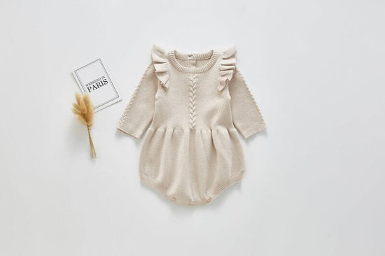 Small flying sleeve knitted baby one piece clothes $25.90 Dana Fashion Color: Apricot Color Size: 100cm Baby Clothing Main fabric composition: Cotton Main fabric content: 100% Safety level: a Closed style: Pullover 1. Asian sizes are 1 to 2 sizes smaller