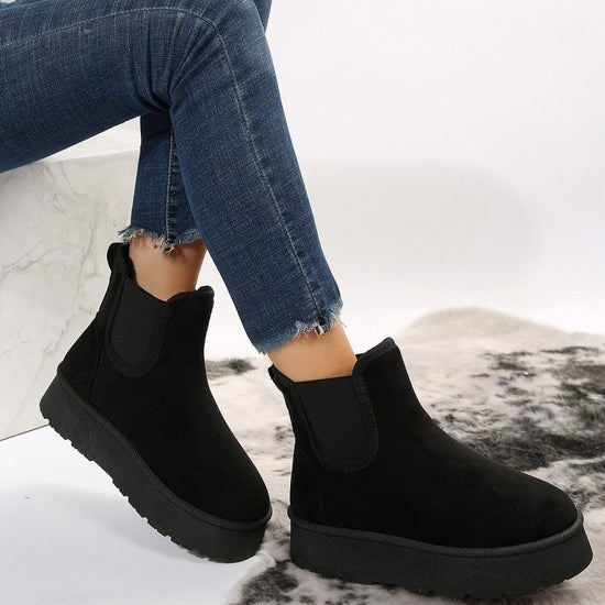 Smoke Pipe Ankle Boots Autumn And Winter Leisure Thick Bottom Fashion Velvet Padded $45.74 Dana Fashion Color: Black Size: 36 Women's shoes Product information: Pattern: solid color Lining material: Short Plush Color: black, light brown Upper height: low