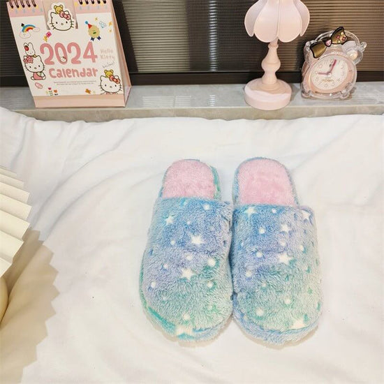 Soft Bottom Indoor Outdoor Slippers Warm Shoes Women $34.50 Dana Fashion Color: Blue Size: 36 To 37 Women's shoes Product information: Pattern: solid color Lining material: artificial velboa Color: purple, green, blue Whether to use USB: no Size: 36-37,38