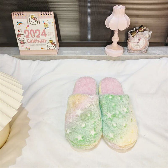Soft Bottom Indoor Outdoor Slippers Warm Shoes Women $34.50 Dana Fashion Color: Green Size: 36 To 37 Women's shoes Product information: Pattern: solid color Lining material: artificial velboa Color: purple, green, blue Whether to use USB: no Size: 36-37,3
