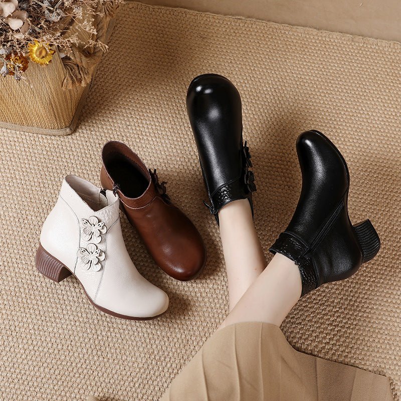 Soft Surface Cattlehide Leather Fashion Medium Chunky Heel Flower Martin Boots $68.99 Dana Fashion Color: Black Size: 35 Women's shoes Product information: Pattern: solid color Lining material: artificial velboa Applicable sports: Universal Color: white,