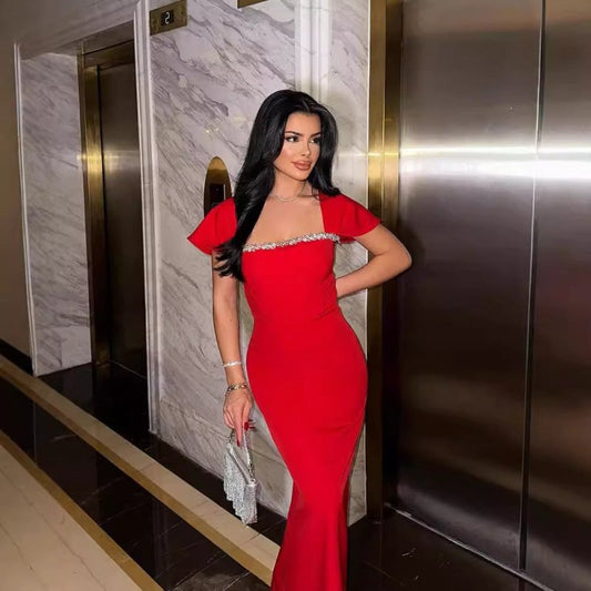Solid Color Diamond Evening Dress $82.90 Dana Fashion Color: Black Size: L Women's clothing Product information: Pattern: solid color Skirt type: tight skirt Color: red, black, blue Waist type: high waist Size: XS,S,M,L Style type: Elegant Combination for