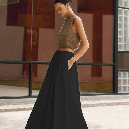 Solid Color Fashion Casual All-match Women's Skirt $49.00 Dana Fashion Color: Black Size: L Women's clothing Product information: Pattern: solid color Color: white, black, dark green Main fabric composition: Polyester Size: S,M,L,XL Style type: temperamen