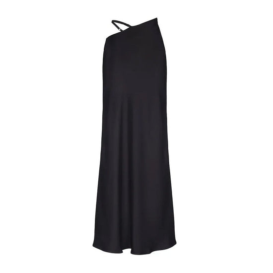 Solid Color Hollow-out Bodycon Maxi Skirt $45.50 Dana Fashion Color: Black Size: L Women's clothing Product information: Pattern: None Fabric name: Polyester Skirt type: hip skirt Color: white, black, brown, red Elasticity: Micro elasticity Main fabric co