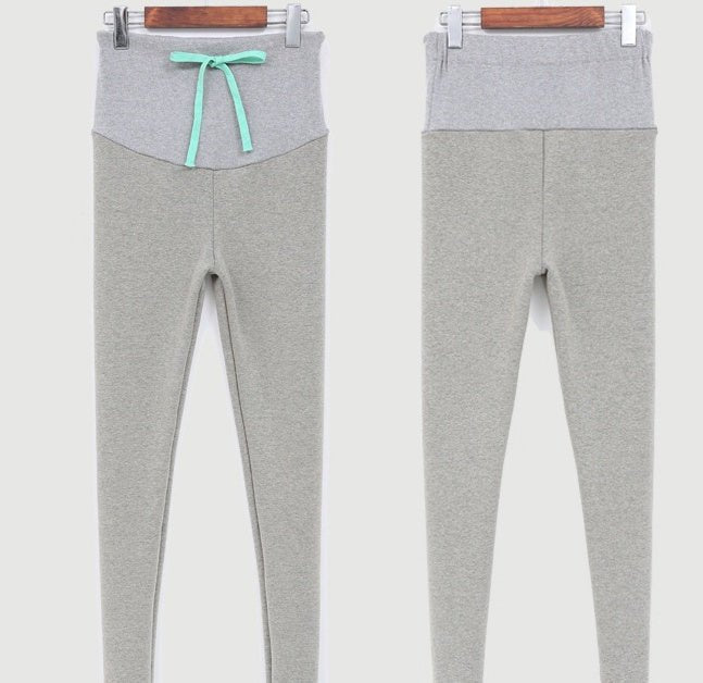 South Korea maternity new winter pregnant women foot leggings and cashmere trousers abdomen supporting feet thick spot $34.66 Dana Fashion Size: L Color: Light grey style: Flat foot Baby & Mother Texture: cotton blend + velvet Color: black, dark gray, lig
