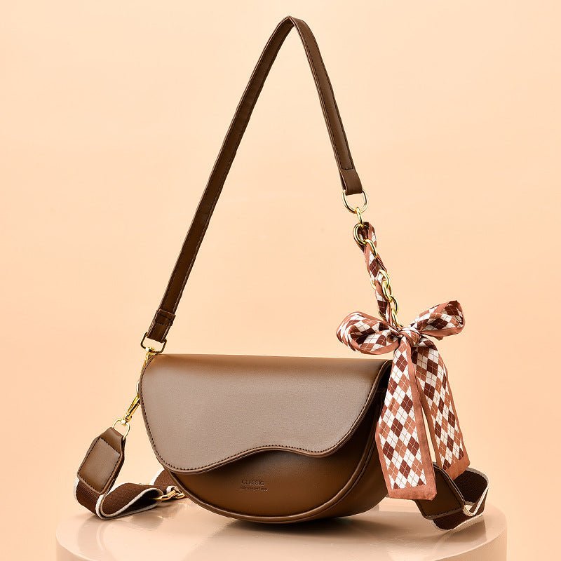 Special Interest Light Luxury Fall Winter Fashion Underarm Saddle Bag $37.99 Dana Fashion Color: Black Women's Bags Product information: Lining texture: polyester cotton Applicable scenario: Daily configuration Color: Black, Brown, wine red, khaki, khaki