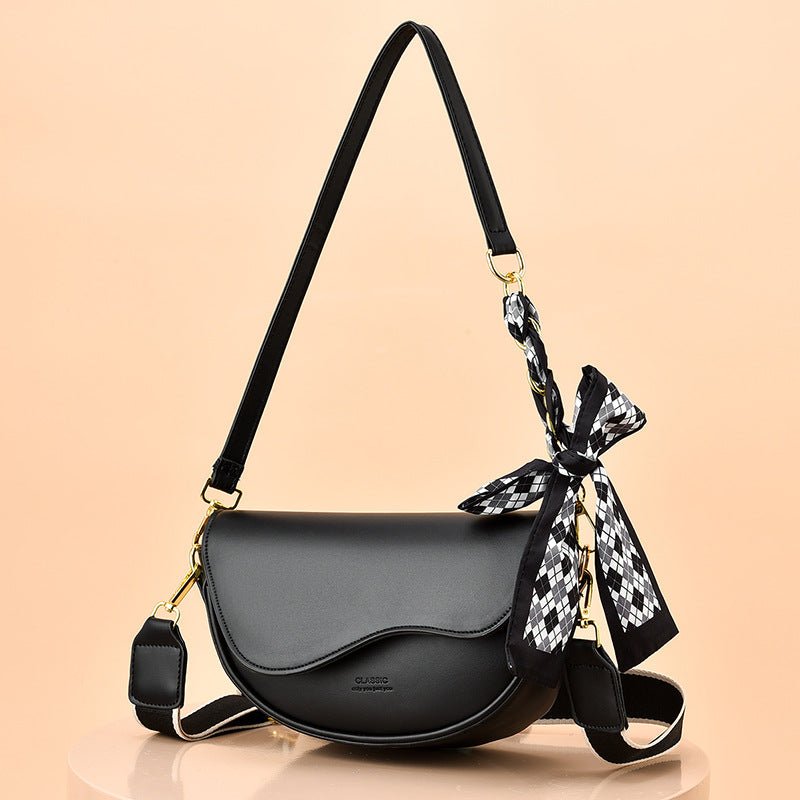 Special Interest Light Luxury Fall Winter Fashion Underarm Saddle Bag $37.99 Dana Fashion Color: Black Women's Bags Product information: Lining texture: polyester cotton Applicable scenario: Daily configuration Color: Black, Brown, wine red, khaki, khaki
