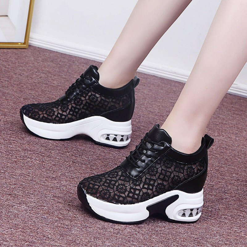 Sports Casual Single Shoes Women's Platform Net Shoes $39.90 Dana Fashion Color: Black Size: 35 Women's shoes Product category : sports casual shoes Style: Korean Suitable season: summer, spring, autumn Applicable gender: female Upper Material: Mesh Popul