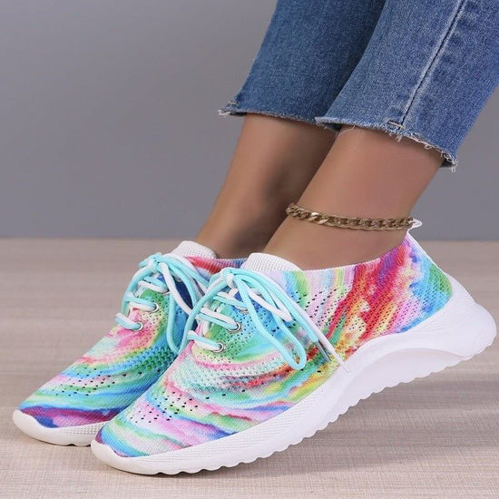 Sports Shoes Graffiti Colorful Women $42.50 Dana Fashion Color: Green Size: 35 Women's shoes Product information: Lining material: Cotton Color: green, pink Heel height: low heel (1-3CM) Size: 35, 36, 37, 38, 39, 40, 41, 42, 43 Applicable Gender: Female S