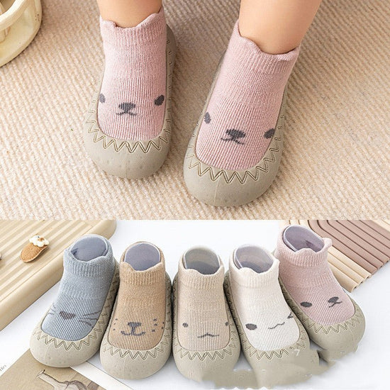 Spring And Autumn Baby Soft Sole Toddler Shoes $21.47 Dana Fashion Color: Blue Shoe size: 20 Baby & Mother Product information: Product Category: Toddler Shoes Upper material: cotton Insole material: cloth Applicable scene: daily Toe shape: round toe Heel