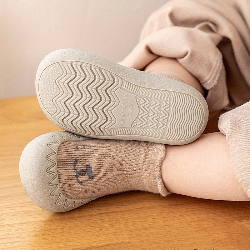 Spring And Autumn Baby Soft Sole Toddler Shoes $21.47 Dana Fashion Color: Blue Shoe size: 20 Baby & Mother Product information: Product Category: Toddler Shoes Upper material: cotton Insole material: cloth Applicable scene: daily Toe shape: round toe Heel