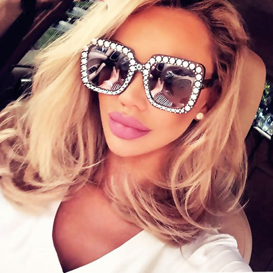 Square diamond sunglasses $12.41 Dana Fashion Color: Black Women's Accessories Specifications: Adult Glasses structure : frame Whether polarized: No Lens material : AC Style: personality Frame material : PC Style: General