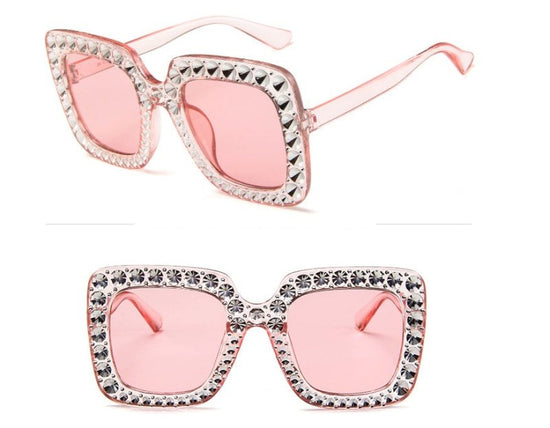 Square diamond sunglasses $12.41 Dana Fashion Color: Pink Women's Accessories Specifications: Adult Glasses structure : frame Whether polarized: No Lens material : AC Style: personality Frame material : PC Style: General