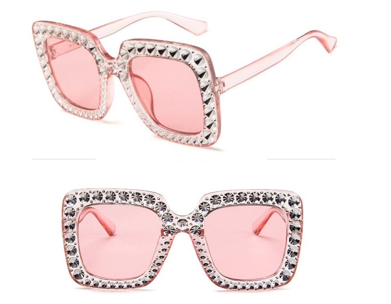 Square diamond sunglasses $12.41 Dana Fashion Color: Pink Women's Accessories Specifications: Adult Glasses structure : frame Whether polarized: No Lens material : AC Style: personality Frame material : PC Style: General