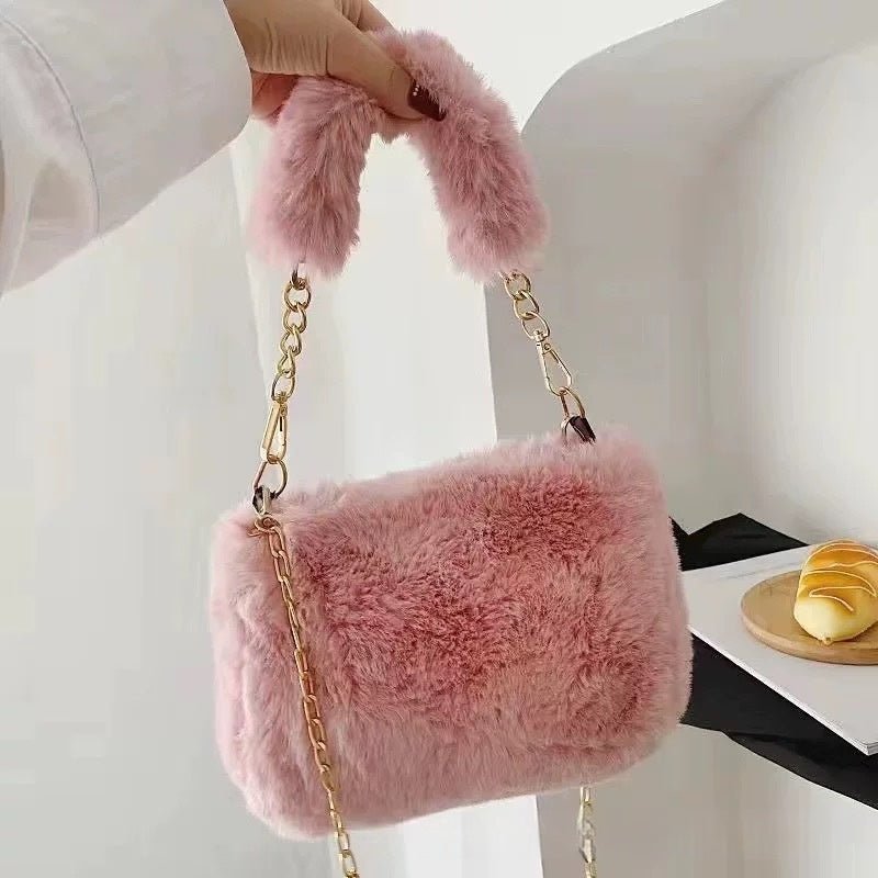 Square Plush Portable Fashion Simple Chain Bag Single-shoulder Bag $13.98 Dana Fashion Color: Pink Hand Women's Bags Product information: Lining texture: synthetic leather Applicable scenarios: Daily configuration Color: Black handbag square bag, Milky Wh